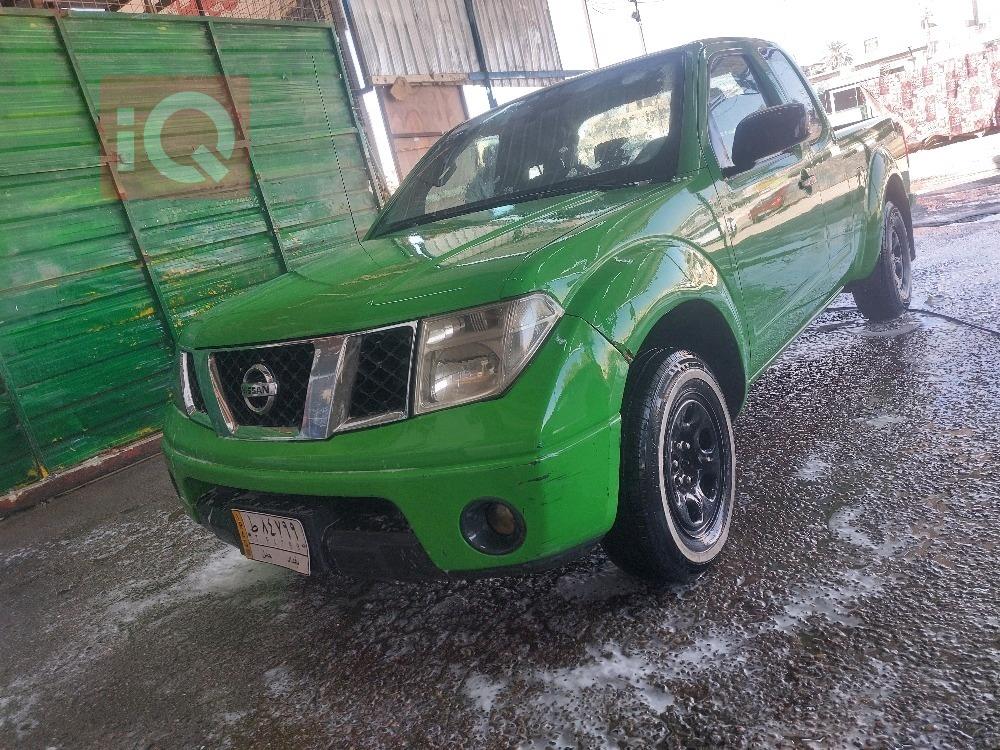 نیسان فرۆنتیر